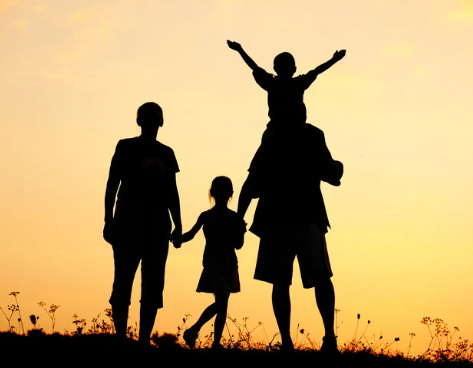 Spain Digital Nomad Visa: How to Apply with Family Including Children and Partners?