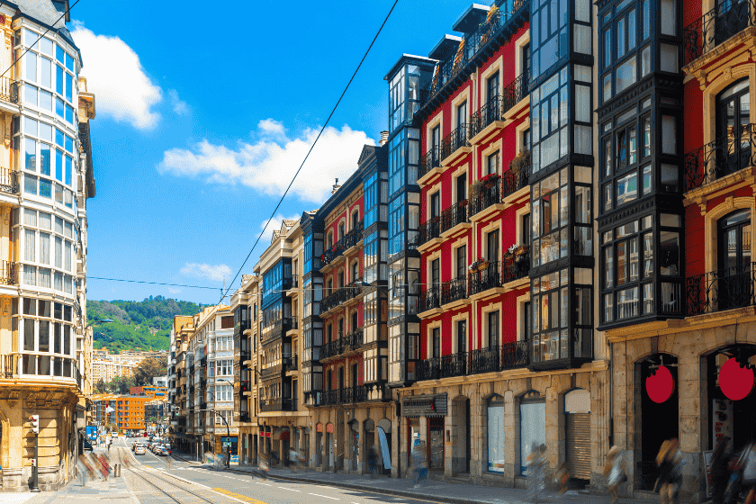 A view of the charming old town (Casco Viejo) and the modern Zubizuri bridge